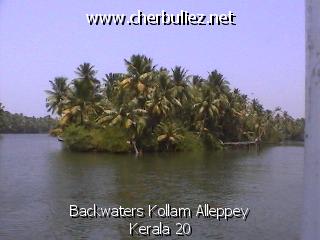 légende: Backwaters Kollam Alleppey Kerala 20
qualityCode=raw
sizeCode=half

Données de l'image originale:
Taille originale: 107056 bytes
Heure de prise de vue: 2002:02:26 09:08:52
Largeur: 640
Hauteur: 480
